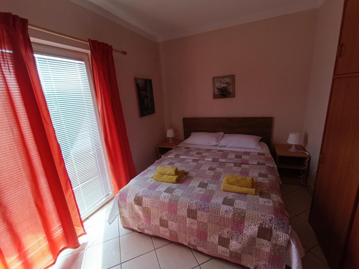 Studio Apartmani Zoric Šilo Exterior foto